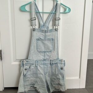 Hollister boyfriend short overall